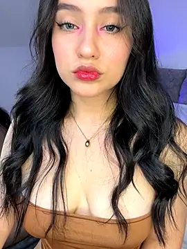 lunatorch online show from December 3, 2025, 5:33 pm