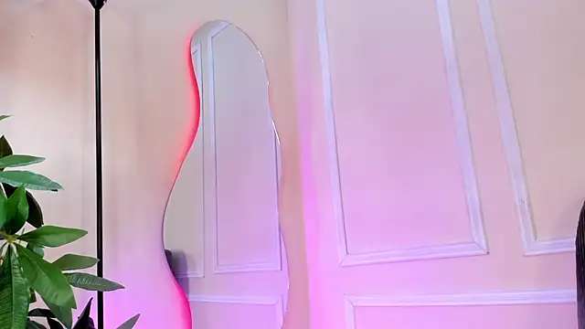 dulce fiore07 online show from December 19, 2025, 12:34 pm