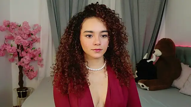 Snapshot of Taylor_Tina chatting on October 12, 2025, 5:50 am Taylor Tina online show from October 12, 2025, 5:50 am