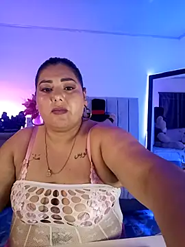 AndreaKinky online show from December 4, 2025, 8:01 am