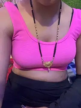 Snapshot of SEXY-SIMI-BHABI chatting on April 17, 2026, 2:31 pm SEXY-SIMI-BHABI online show from April 17, 2026, 2:31 pm