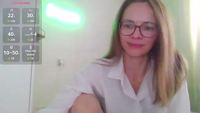 Snapshot of SEA_Dream chatting on March 16, 2026, 5:02 am SEA Dream online show from March 16, 2026, 5:02 am