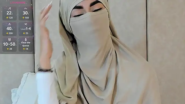  Zahiira  online show from September 18, 2025, 11:34 am