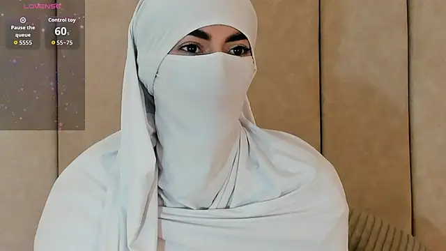  Zahiira  online show from September 22, 2025, 11:56 am