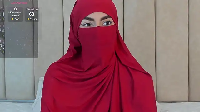  Zahiira  online show from November 14, 2025, 11:53 am