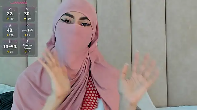  Zahiira  online show from November 26, 2025, 12:06 pm