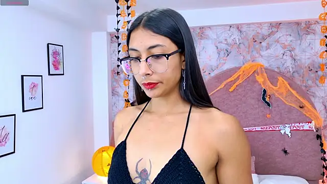 RavenGloomy online show from October 27, 2025, 7:40 pm