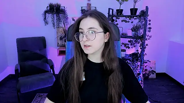 VirtuallVoyant online show from March 19, 2026, 7:29 pm