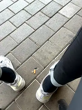 Snapshot of kamo012000 chatting on October 14, 2025, 10:05 am kamo012000 online show from October 14, 2025, 10:05 am