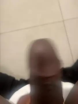 kamo012000 online show from December 17, 2025, 11:38 am