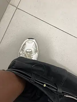 kamo012000 online show from February 2, 2026, 6:56 am