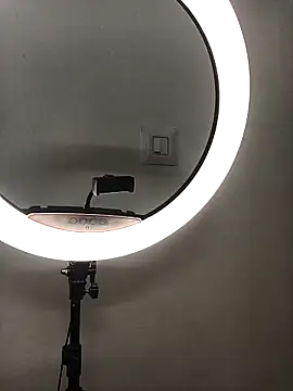 Sexy kaira01 online show from October 31, 2025, 3:24 pm