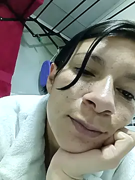 Snapshot of kim_lebanon chatting on December 16, 2025, 8:19 am kim lebanon online show from December 16, 2025, 8:19 am