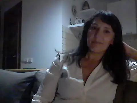 Snapshot of Elena48324 chatting on September 18, 2025, 6:21 pm Elena48324 online show from September 18, 2025, 6:21 pm