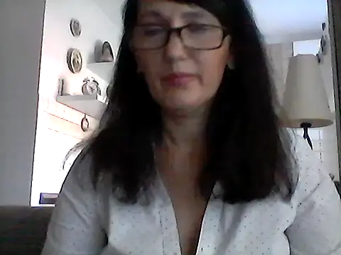 Snapshot of Elena48324 chatting on September 21, 2025, 12:29 pm Elena48324 online show from September 21, 2025, 12:29 pm