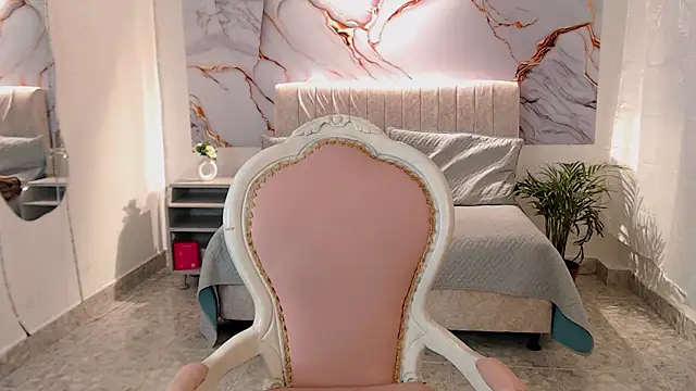  Tiffany1 online show from November 3, 2025, 6:31 pm