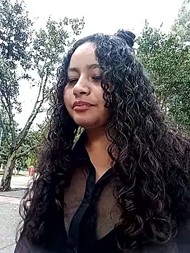 Yaya watson online show from October 8, 2025, 7:33 pm