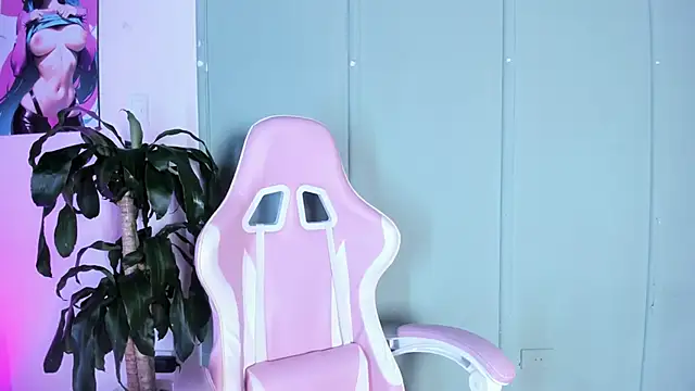 Zafiro  Brown online show from September 25, 2025, 11:58 am