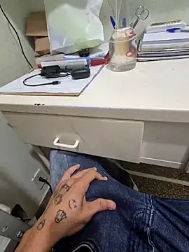 Saraiva2002 online show from December 16, 2025, 11:48 am