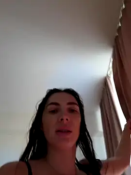 Snapshot of AmandaStoun chatting on September 18, 2025, 8:38 am AmandaStoun online show from September 18, 2025, 8:38 am