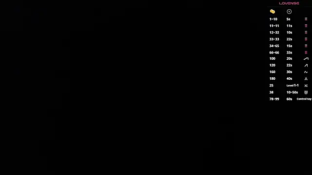 Snapshot of AprilAddams_ chatting on September 12, 2025, 9:42 am AprilAddams  online show from September 12, 2025, 9:42 am