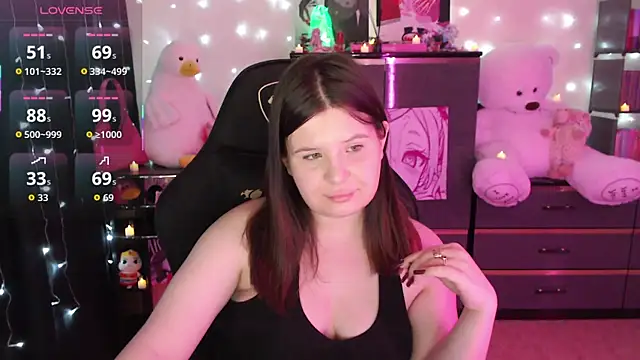 AmyVibess online show from October 14, 2025, 8:09 pm