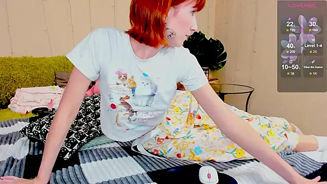 flatter-shy online show from October 11, 2025, 10:25 am