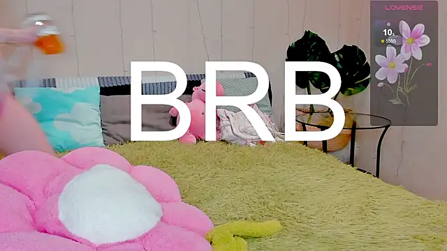 flatter-shy online show from November 8, 2025, 9:31 am