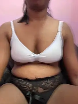 tamil Aarathi online show from November 30, 2025, 4:38 am