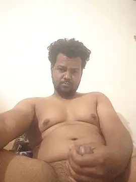 desiboyarya online show from December 4, 2025, 3:27 am