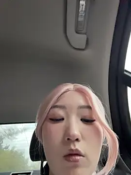 winter11 online show from September 12, 2025, 6:35 am