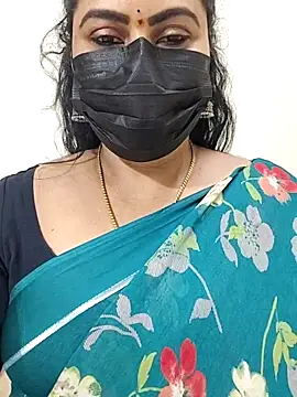 honey-flower online show from November 12, 2025, 9:53 am