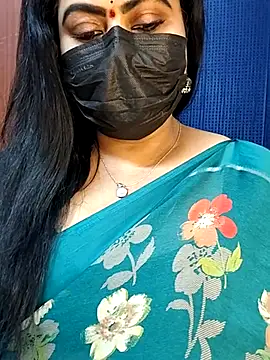 honey-flower online show from November 22, 2025, 1:32 pm