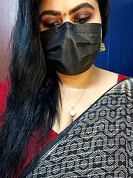 honey-flower online show from December 3, 2025, 2:59 pm