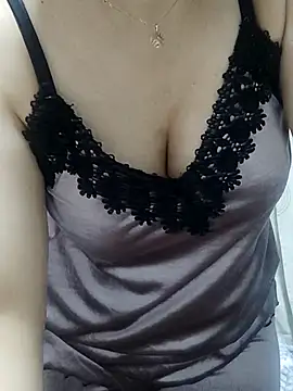 Snapshot of linakhalifa chatting on September 28, 2025, 8:58 pm linakhalifa online show from September 28, 2025, 8:58 pm