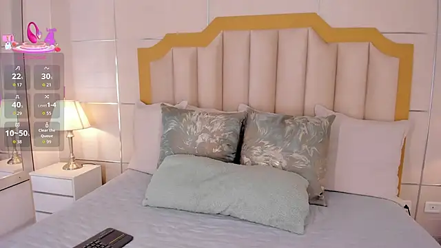 MaddieParker online show from October 7, 2025, 7:11 pm