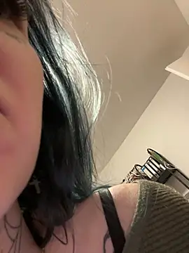 Seductively4 20 online show from November 24, 2025, 4:07 pm