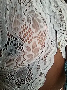 Snapshot of gatadanada chatting on February 3, 2026, 3:17 pm gatadanada online show from February 3, 2026, 3:17 pm