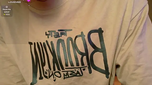 david huge online show from September 9, 2025, 8:14 am