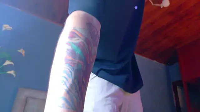 david huge online show from November 15, 2025, 1:25 am