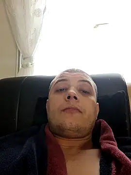 Snapshot of kisspussy1993 chatting on February 26, 2026, 1:21 pm kisspussy1993 online show from February 26, 2026, 1:21 pm