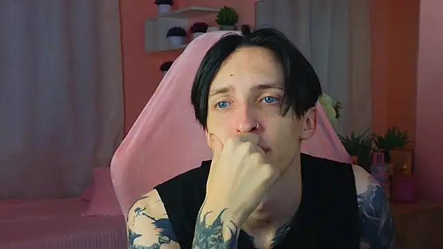 Martin Jin online show from October 2, 2025, 12:12 pm