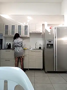 Samantha hotly online show from September 10, 2025, 12:27 pm