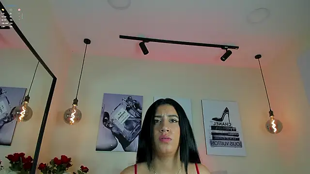 Snapshot of Samantha_hotly chatting on February 15, 2026, 4:25 pm Samantha hotly online show from February 15, 2026, 4:25 pm