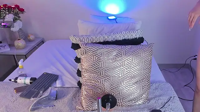 Snapshot of Samantha_hotly chatting on February 22, 2026, 4:05 pm Samantha hotly online show from February 22, 2026, 4:05 pm