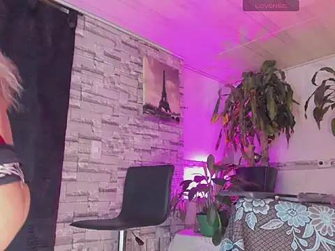 nazareth bigcocksexy online show from May 13, 2026, 10:49 pm