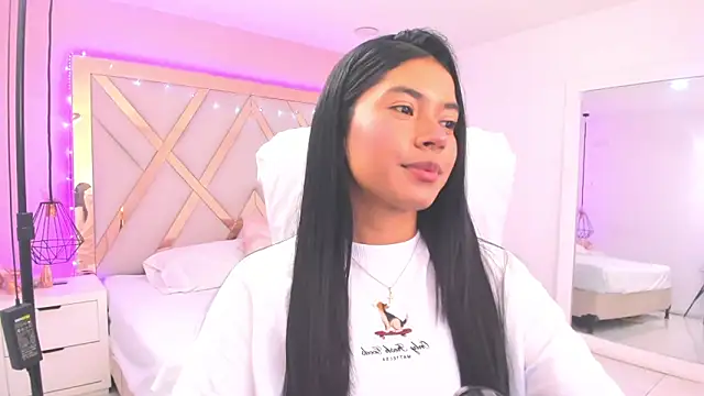 Snapshot of samantaa_shy chatting on February 7, 2026, 3:10 am samantaa shy online show from February 7, 2026, 3:10 am