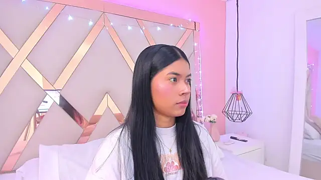 Snapshot of samantaa_shy chatting on February 23, 2026, 10:51 pm samantaa shy online show from February 23, 2026, 10:51 pm