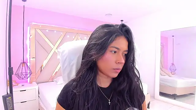 Snapshot of samantaa_shy chatting on February 26, 2026, 2:32 am samantaa shy online show from February 26, 2026, 2:32 am