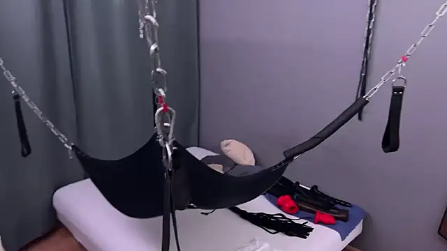 djejzi online show from November 2, 2025, 1:41 am